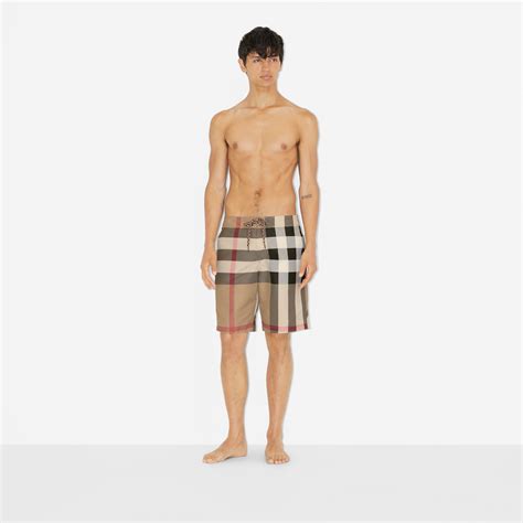 bañador burberry|Burberry clothing for men.